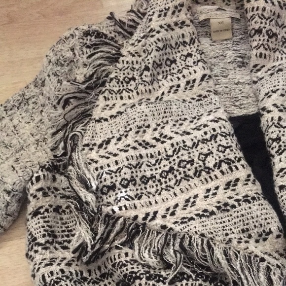 Lucky Brand Chic Boho Belted Trench Style Sweater with Fringe Trim - Picture 9 of 10